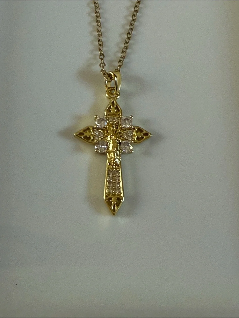 N/A elegant gold